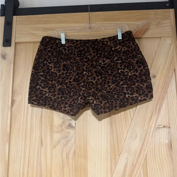 Old Navy High Waist Brown and Black Shorts - Picture 2 of 3